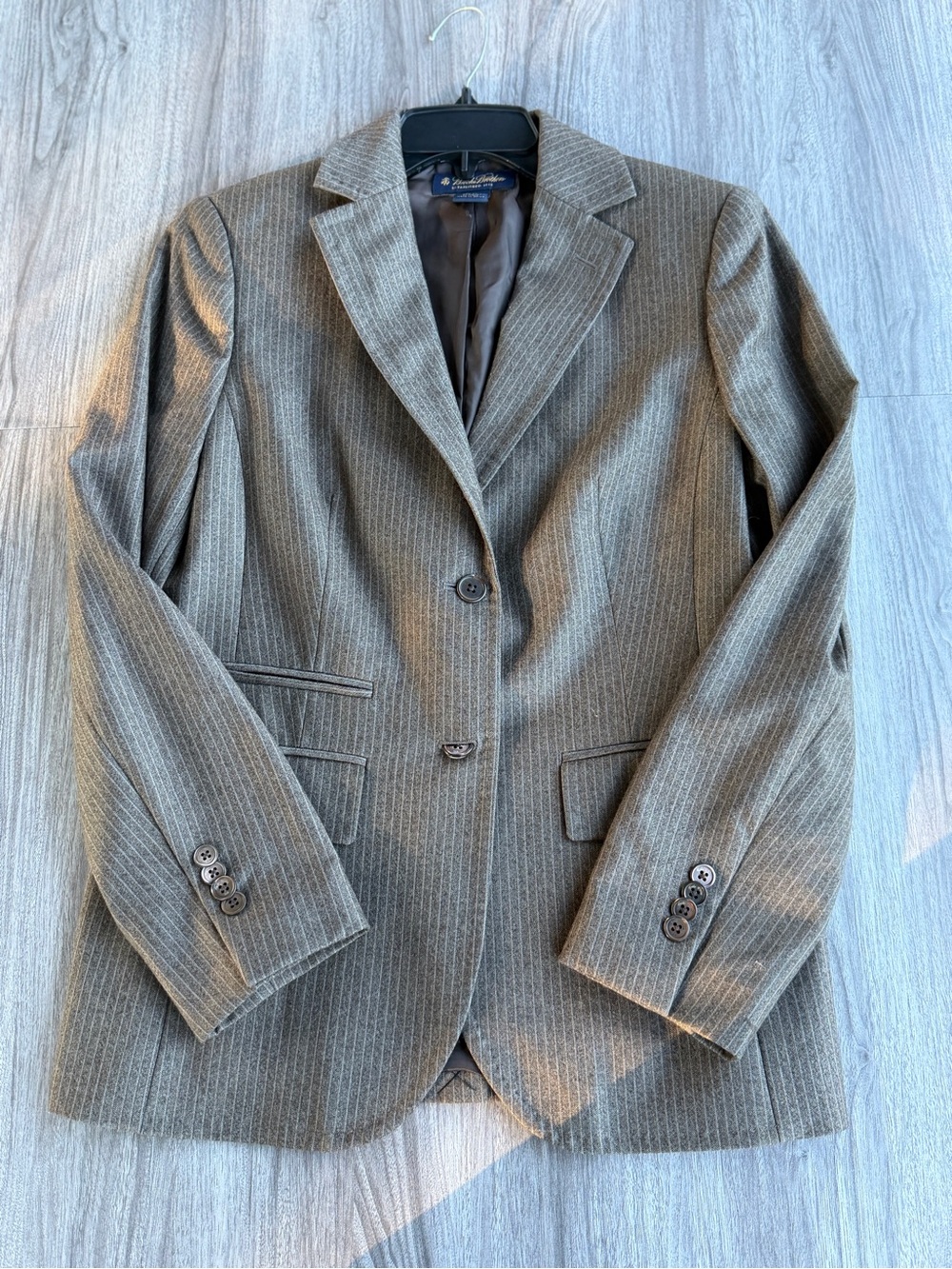 Brooks Brother 100% Wool Pinstripe Blazer Italian Fabric Lanificio Cerruti Sz 6